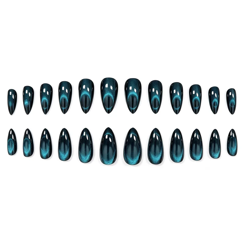 Glitzernde Stiletto-Nagelerweiterungen Karnz