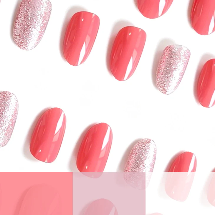 Glitzernde Nagelkunstverzierungen Karnz