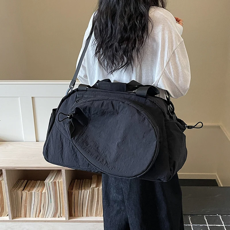 Vielseitige Reisetasche mit Organisationsfächern Karnz