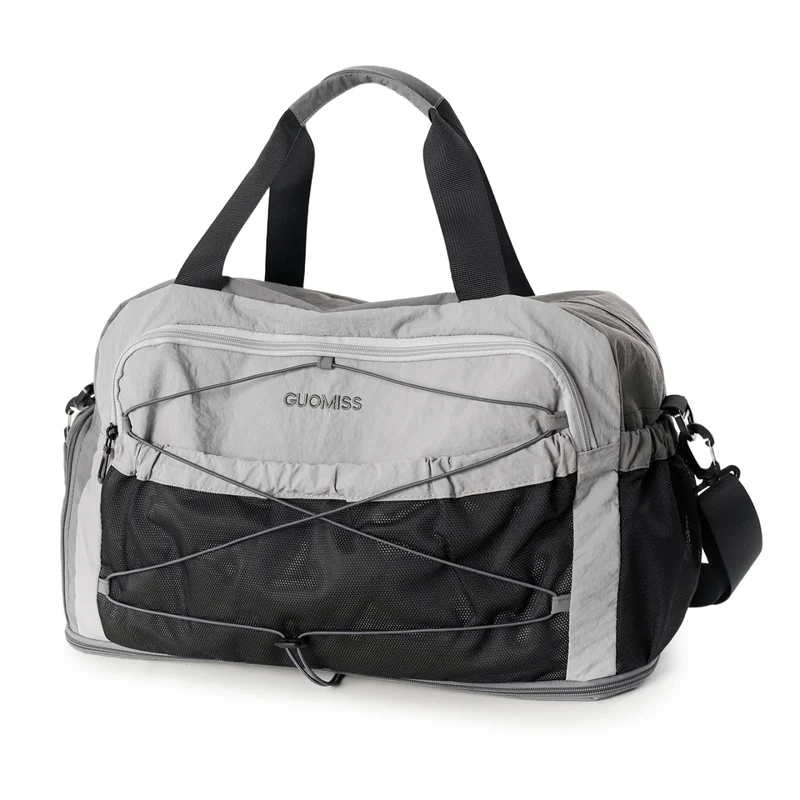 Vielseitige Reisetasche mit Mesh-Details Karnz