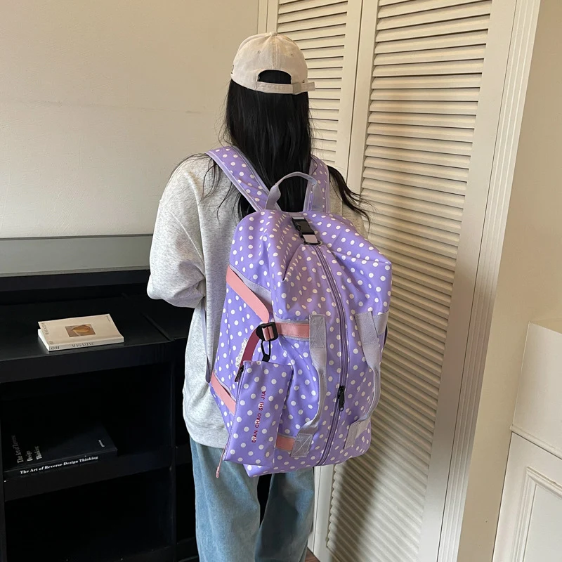 Vielseitige gepunktete Reisetasche Karnz