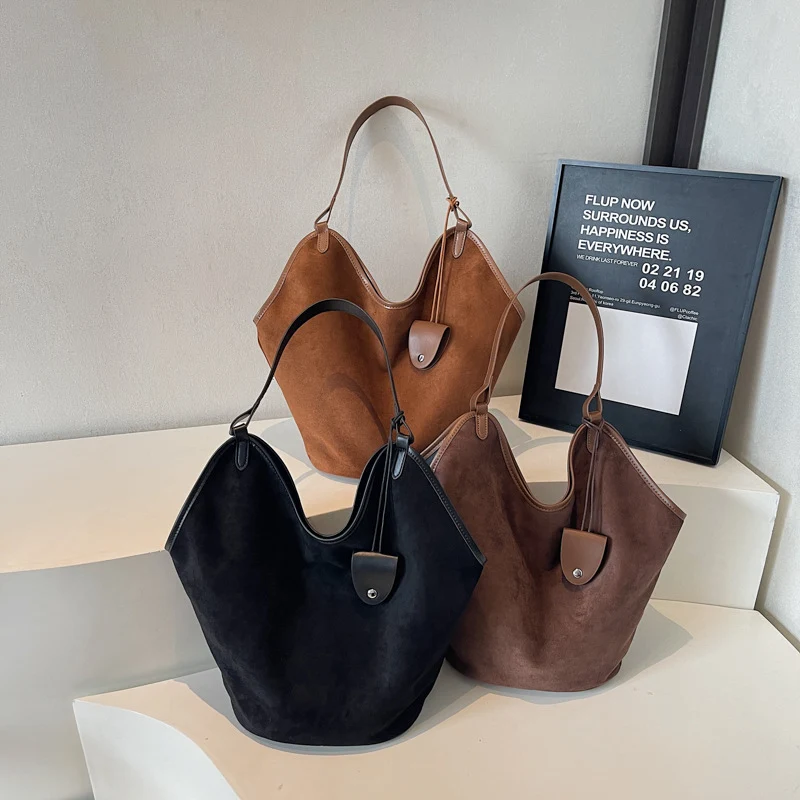 Weiches Wildleder Slouchy Tote