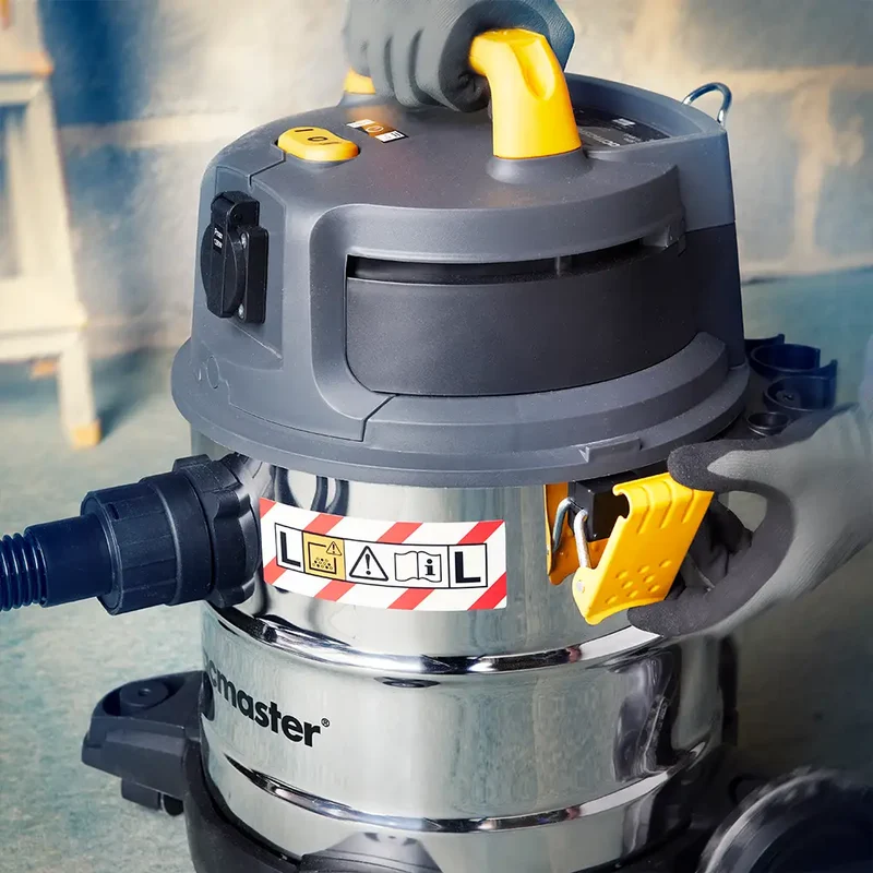 Vacmaster WD L20 | 240V Dust Extractor