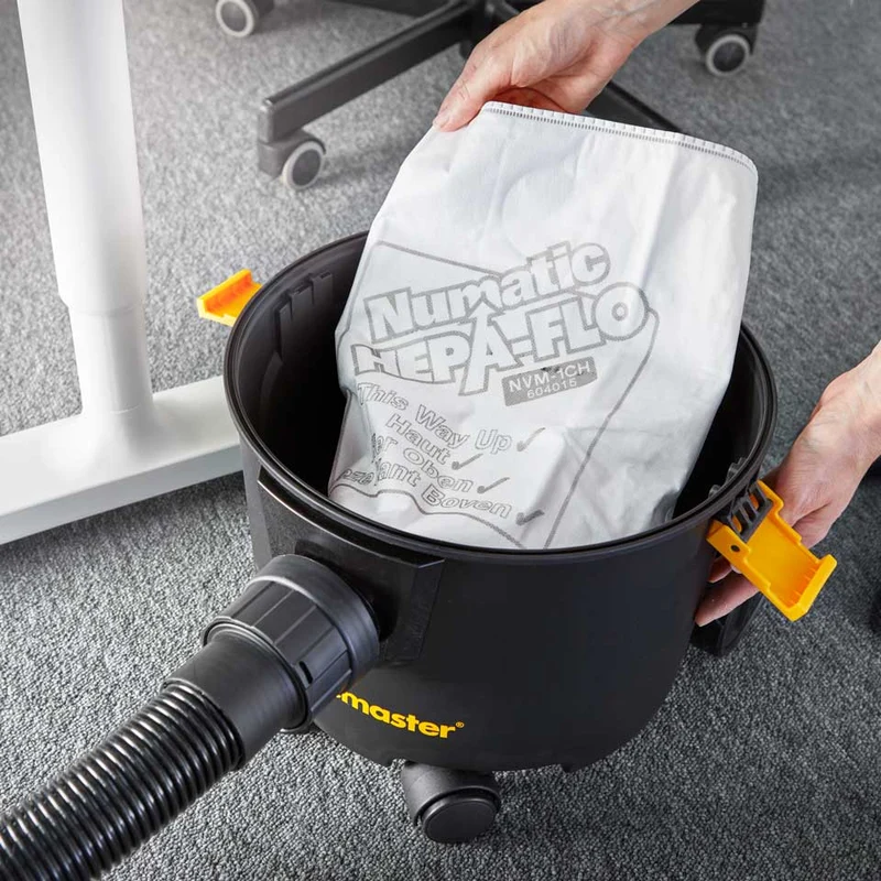 Vacmaster D8 | Cylinder Vacuum Cleaner