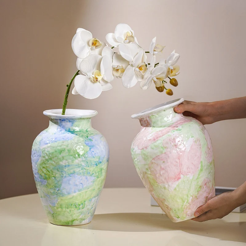 Künstlerische dekorative Keramikvase