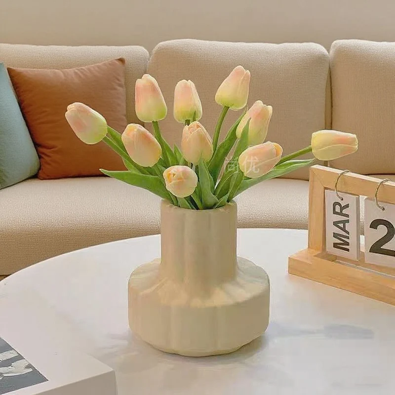 Künstliche Tulpen-Blumen Dekoration