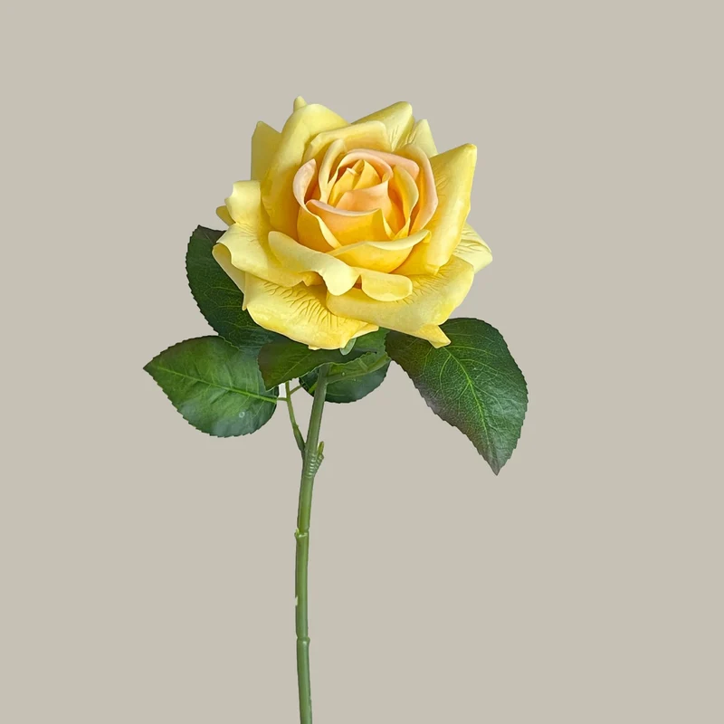 Künstlicher Rosenstamm
