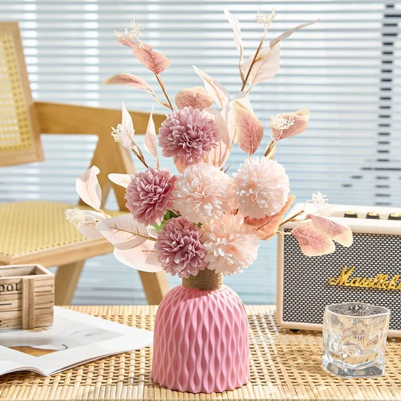 Künstliches Blumenbouquet Arrangement mit Eukalyptus