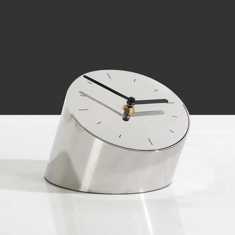 Moderne Dekorative Tischuhr