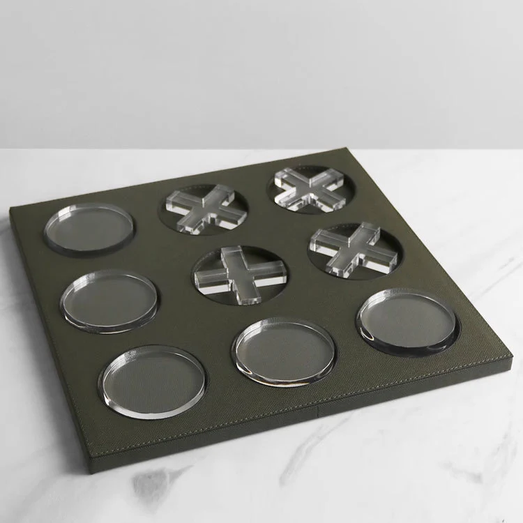 Dekoratives Tic-Tac-Toe-Spiel