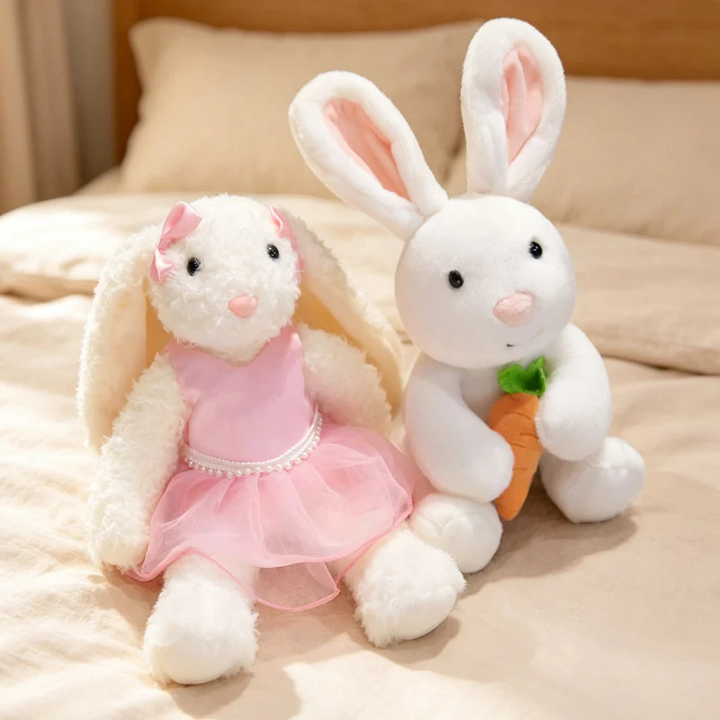 Plüsch Blumenfutter Ohr Bunny Plüschspielzeug mit besticktem Gesicht und lockigem Kunstpelz Karnz