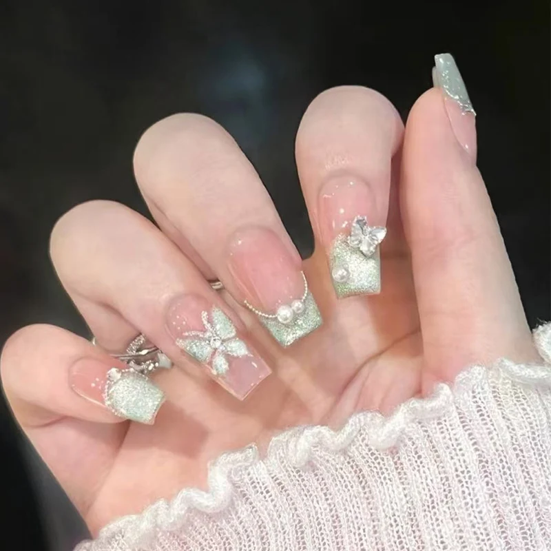Elegante Nagelkunst Press-On Nägel Karnz