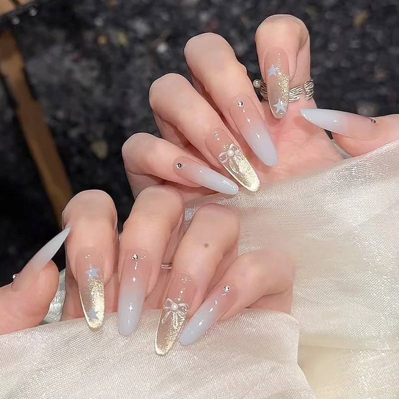 Elegante Nagelkunst Press-On Nägel Karnz