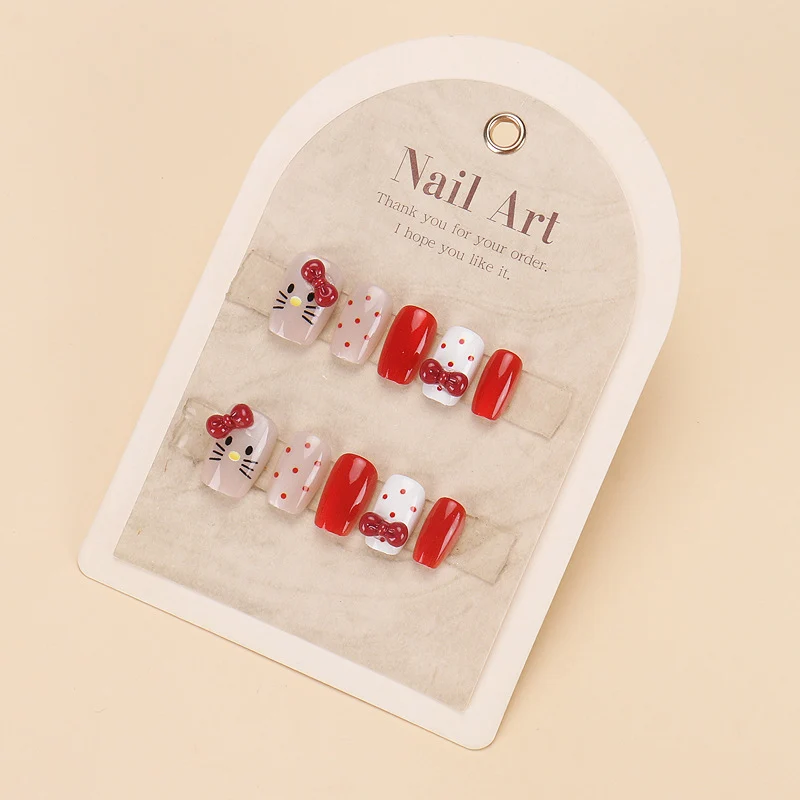 Elegante Lange Press-On Nägel Set mit Künstlerischen Spitzen Karnz