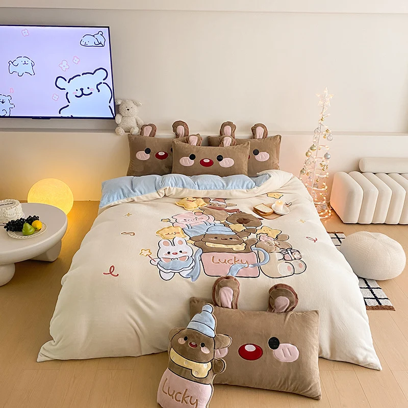 Flauschige Bettwäsche-Garnitur mit gesteppter Kuscheloberfläche, 3D-Teddy-Applikationen und wärmender Microfaserfüllung Karnz