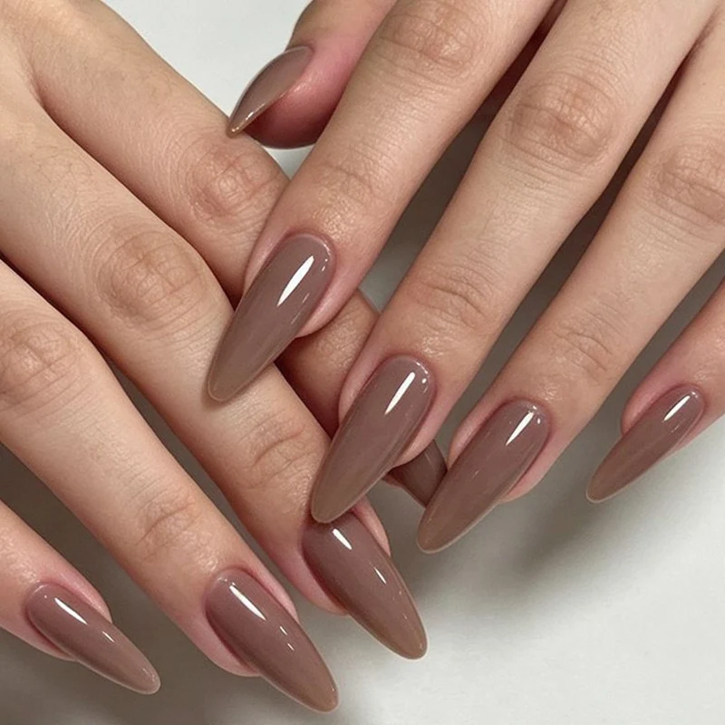 Premium elegante mandelförmige Nagelverlängerungen Karnz