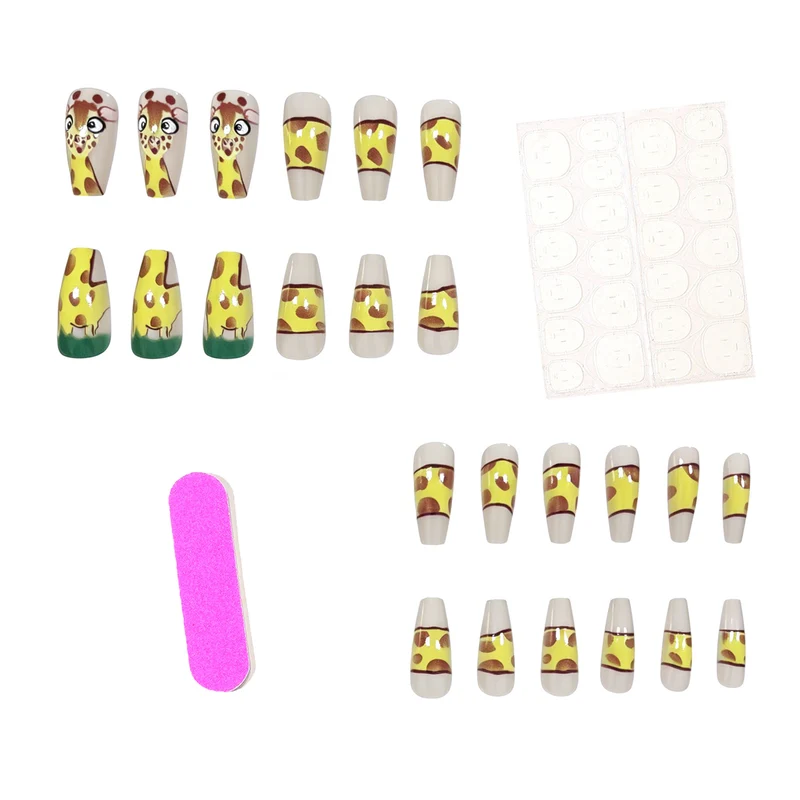 Verspielte Giraffen-themed Nagelkunstverzierungen Karnz
