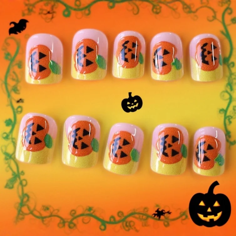 Verspielte Halloween-Kürbis-Nagelkunst Karnz