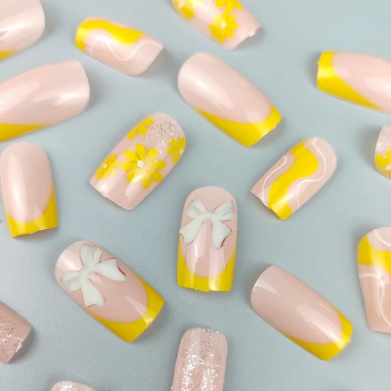 Trendy Nagelkunst-Verstärkungen Karnz