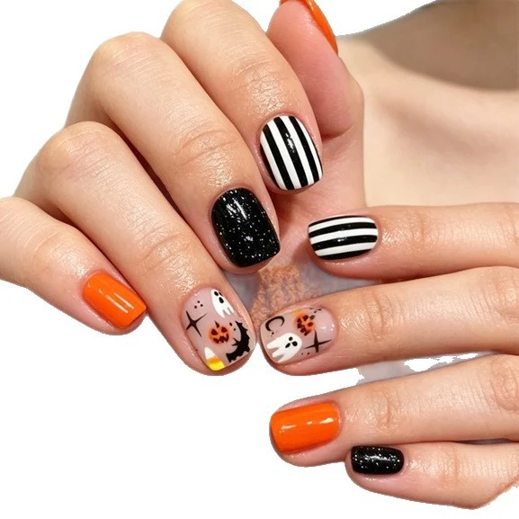 Themenorientiertes Halloween Nagelkunst Set Karnz