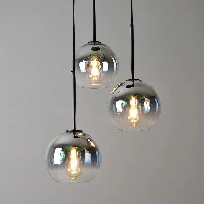 LED-Pendelleuchte im Industriestil, höhenverstellbar
