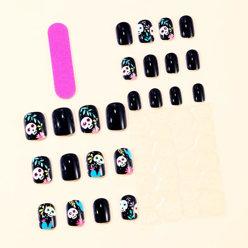 Artistic Nail Art Karnz
