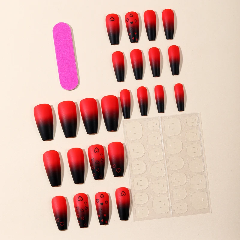 Künstlerisches Herz-Design Acryl Nail Art Extensions Karnz