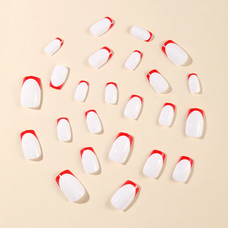 Künstlerisches Französisches Spitzen-Naildesign Karnz
