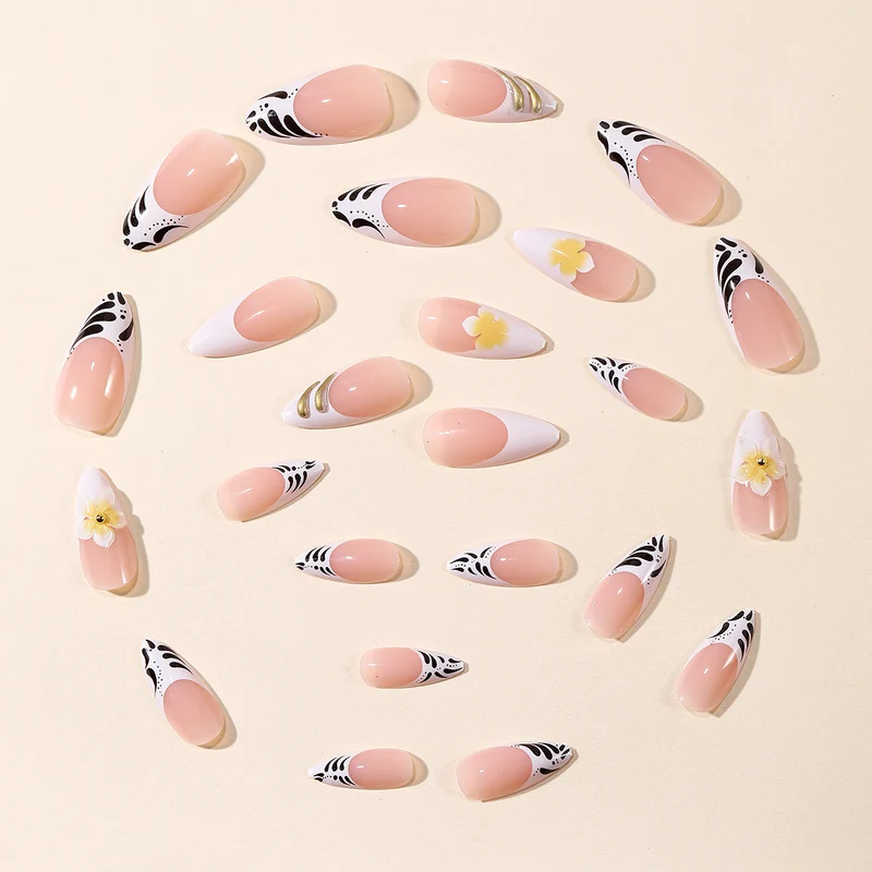 Elegante Stiletto Nagelkunst Extensions Karnz 1789713349