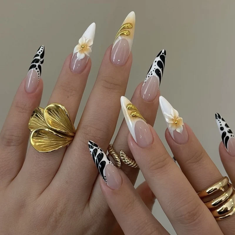 Elegante Stiletto Nagelkunst Extensions Karnz 1789713349