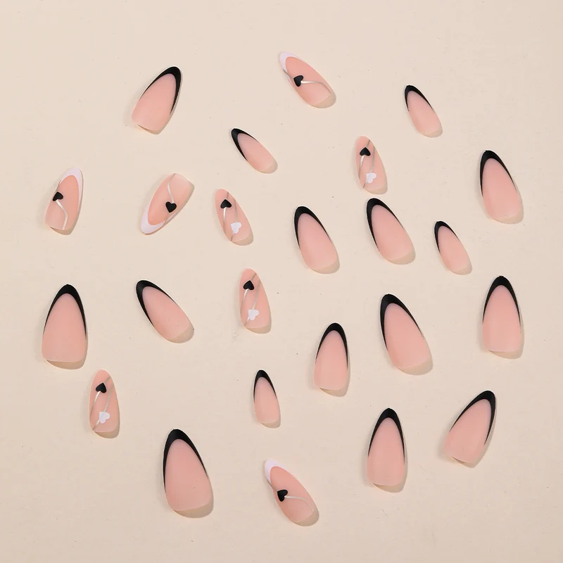 Elegante Herz-Themen Acryl Nagelkunst Verlängerungen Karnz