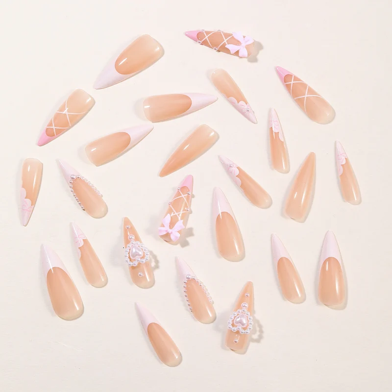 Dekorative Acryl-Stiletto-Nagelkunst-Erweiterungen Karnz