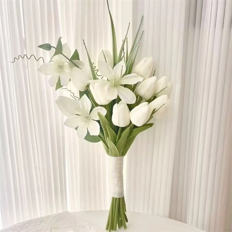 Elegante Blumenstraußanordnung