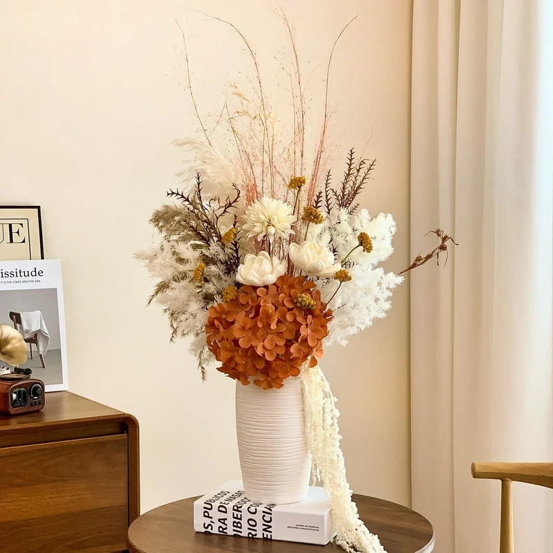Elegante getrocknete Blumen-Mittelstück 1789940466