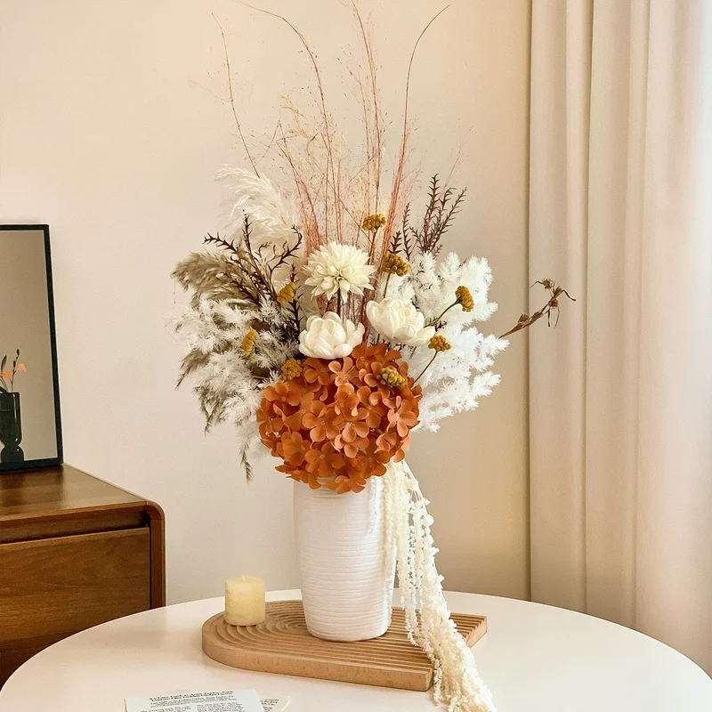 Elegante getrocknete Blumen-Mittelstück 1789940466
