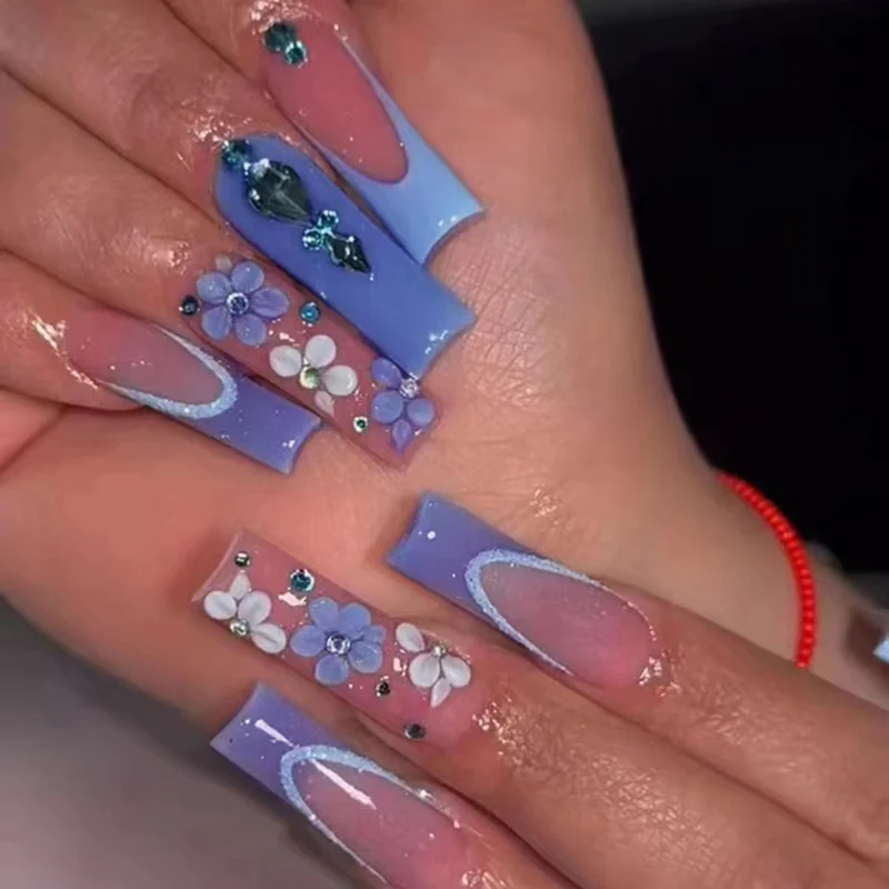 Glamouröse Glitzer-Stiletto Press-On Nägel Karnz