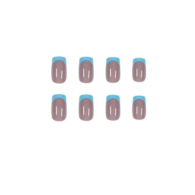 Künstliche Nägel mit kreativem French-Tip Design Karnz