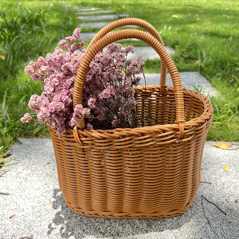 Stylischer handgewebter Weidenpicknickkorb Karnz