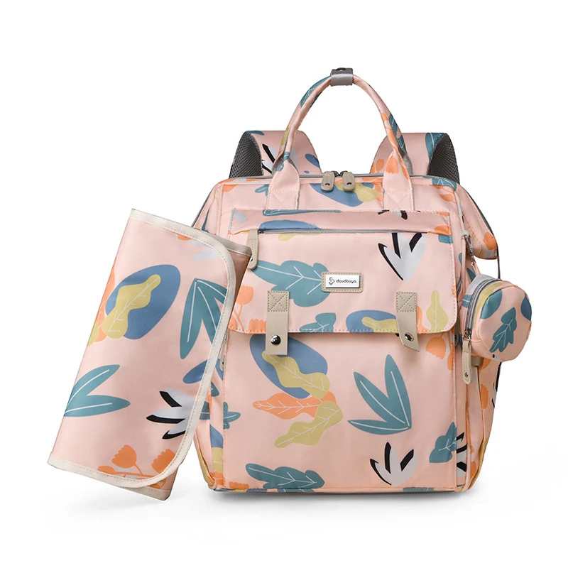 Vielseitiger multifunktionaler Wickel- und Reise-Rucksack Karnz