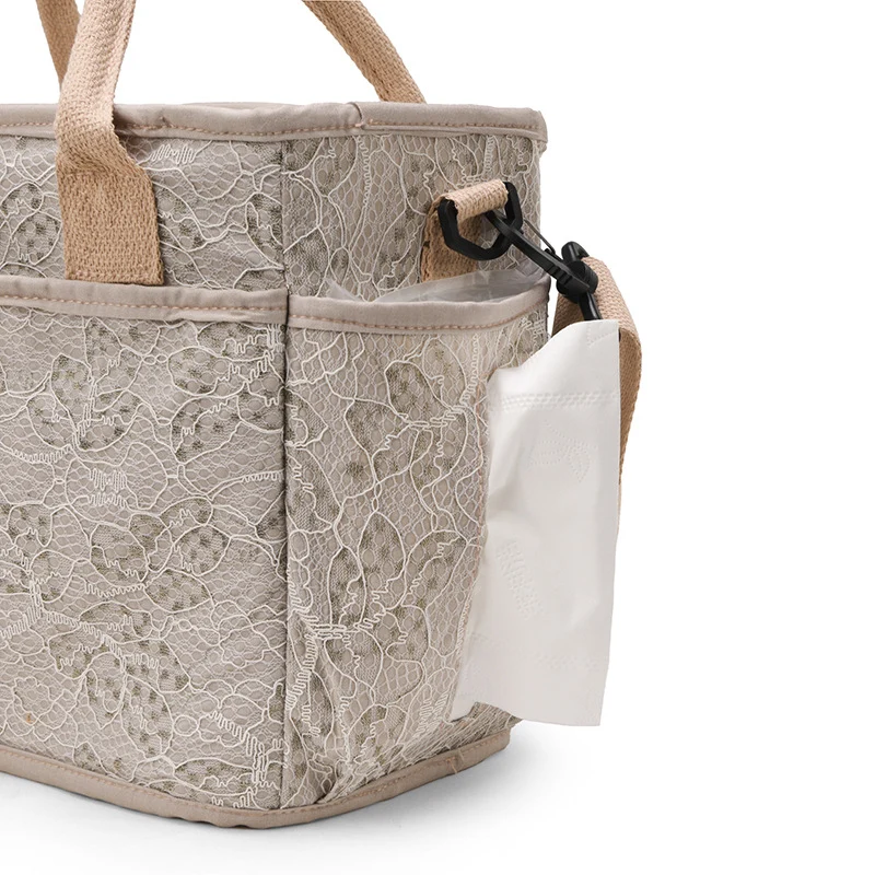 Stylischer isolierter Lunch-Caddy Karnz
