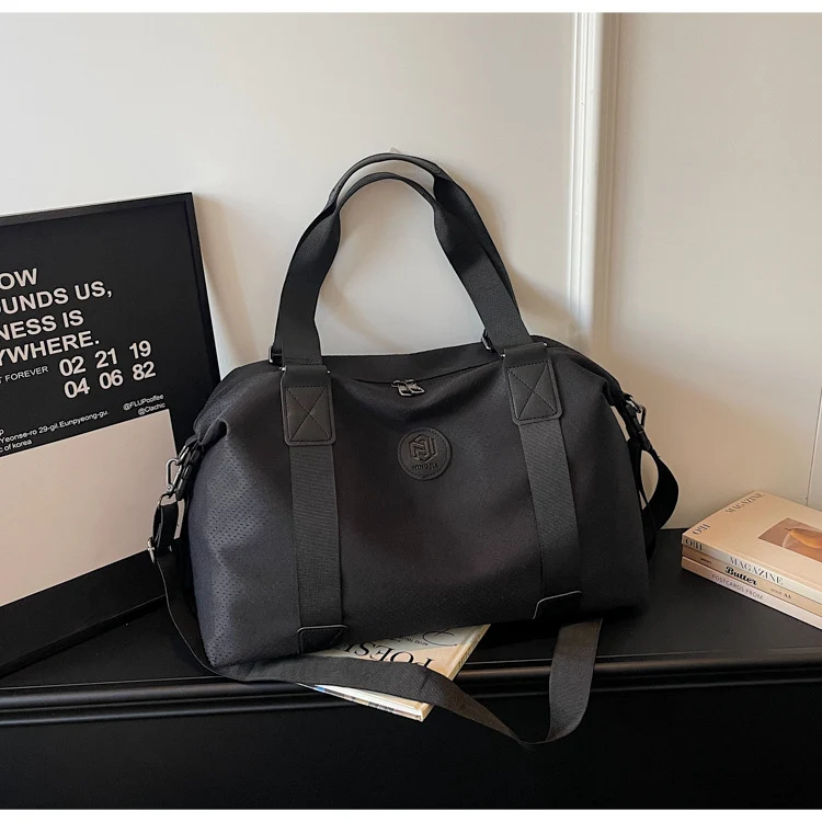 Geräumige Reisetasche Karnz
