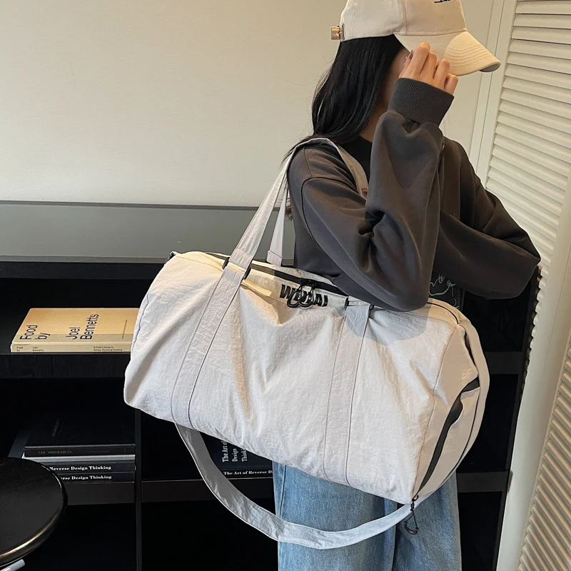 Geräumige Sport-Reise-Duffle-Tasche Karnz
