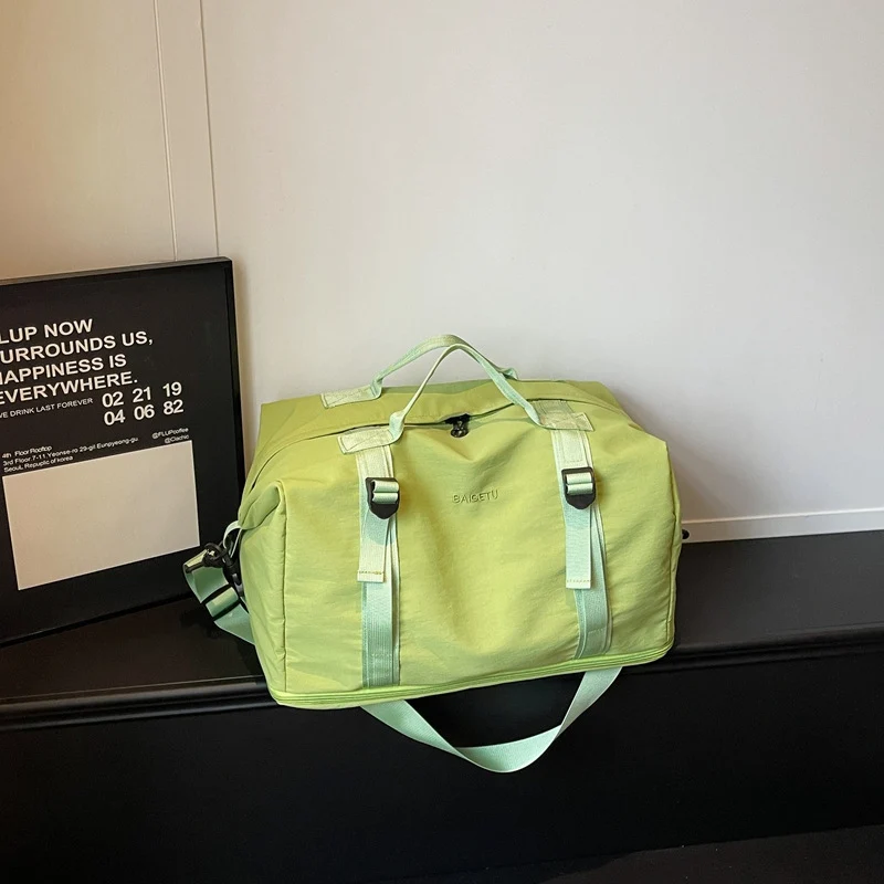 Geräumige Fitness-Wochenend-Duffel-Tasche Karnz