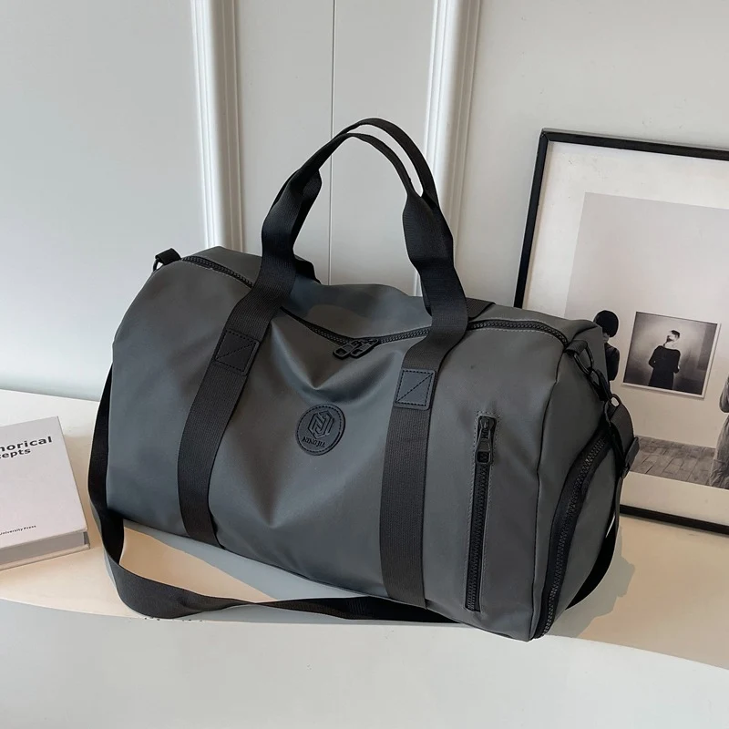 Vielseitige funktionale Sport-Duffel-Tasche Karnz