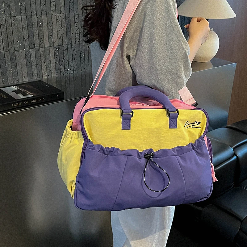 Stylische Multifunktions-Reisetasche Karnz