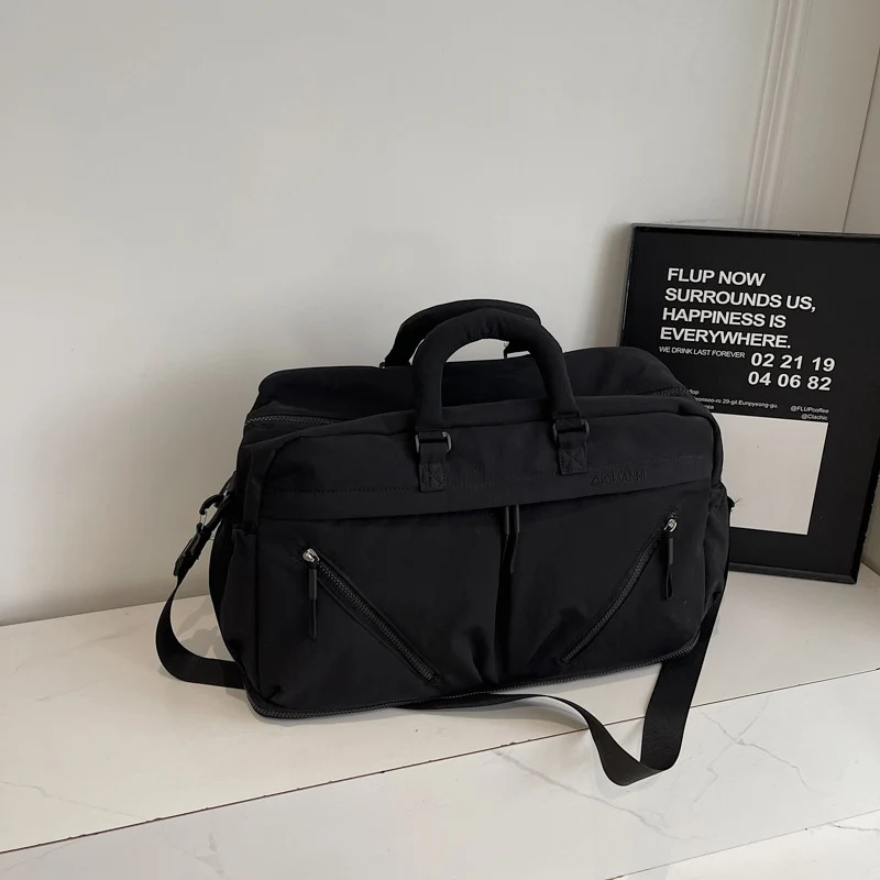 Stylische Mehrfachfach-Reisetasche Karnz