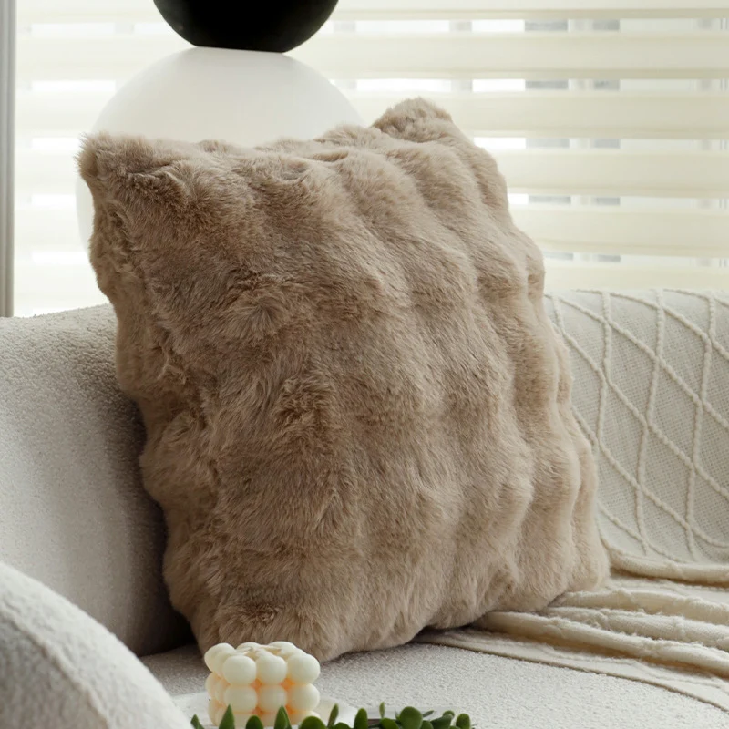 Rechteckiges Zierkissen mit Bouclé‑Tweed‑Struktur Karnz