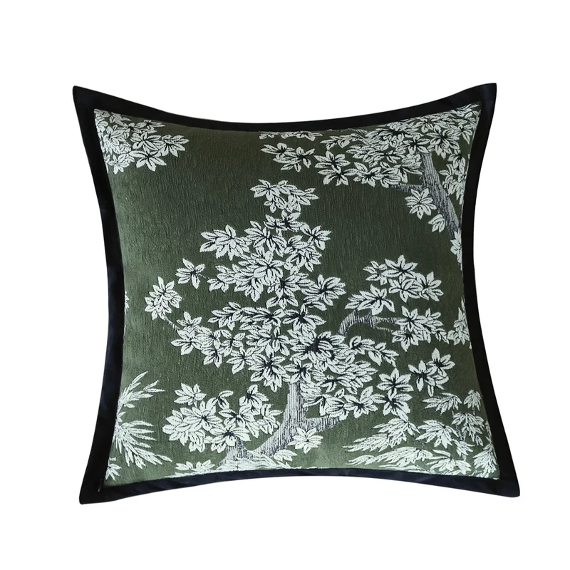 Quadratischer Jacquard-Kissenbezug mit orientalisch inspiriertem Blumenrelief und kontrastierender Keder Karnz