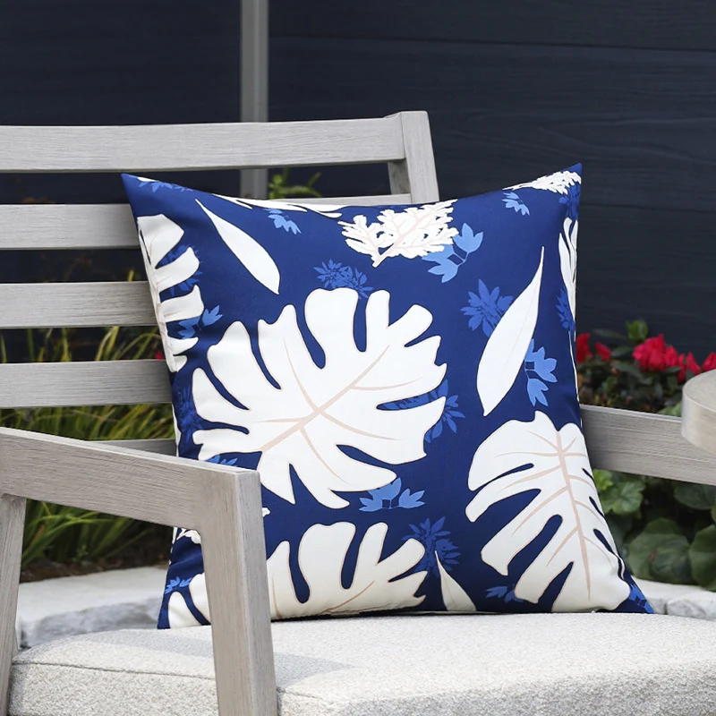 Quadratischer Garten-Kissenbezug mit UV-beständigem Outdoor-Polyester, tropischem Blattjacquard und verdecktem Reißverschluss Karnz