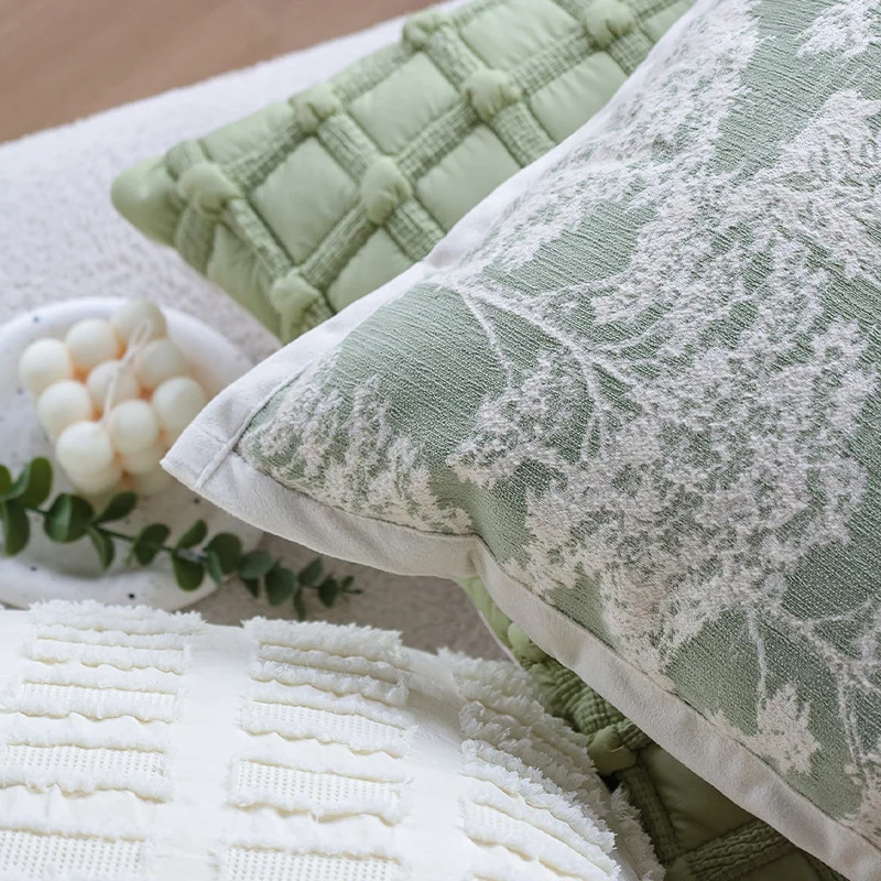 Quadratischer dekorativer Kissenbezug im Toile‑Motiv mit Jacquard‑Webstruktur und Paspelrand Karnz